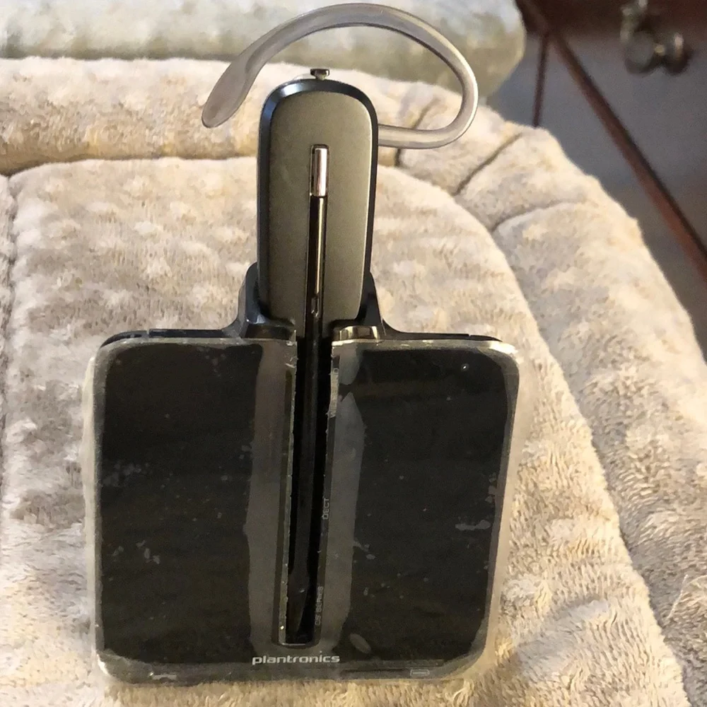 2 Plantronics CS540 Super long distance headsets with all accessories shown.NWT